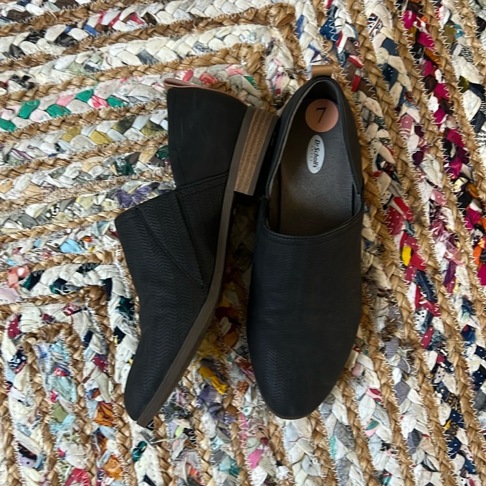 Dr. Scholl’s slip on shoes